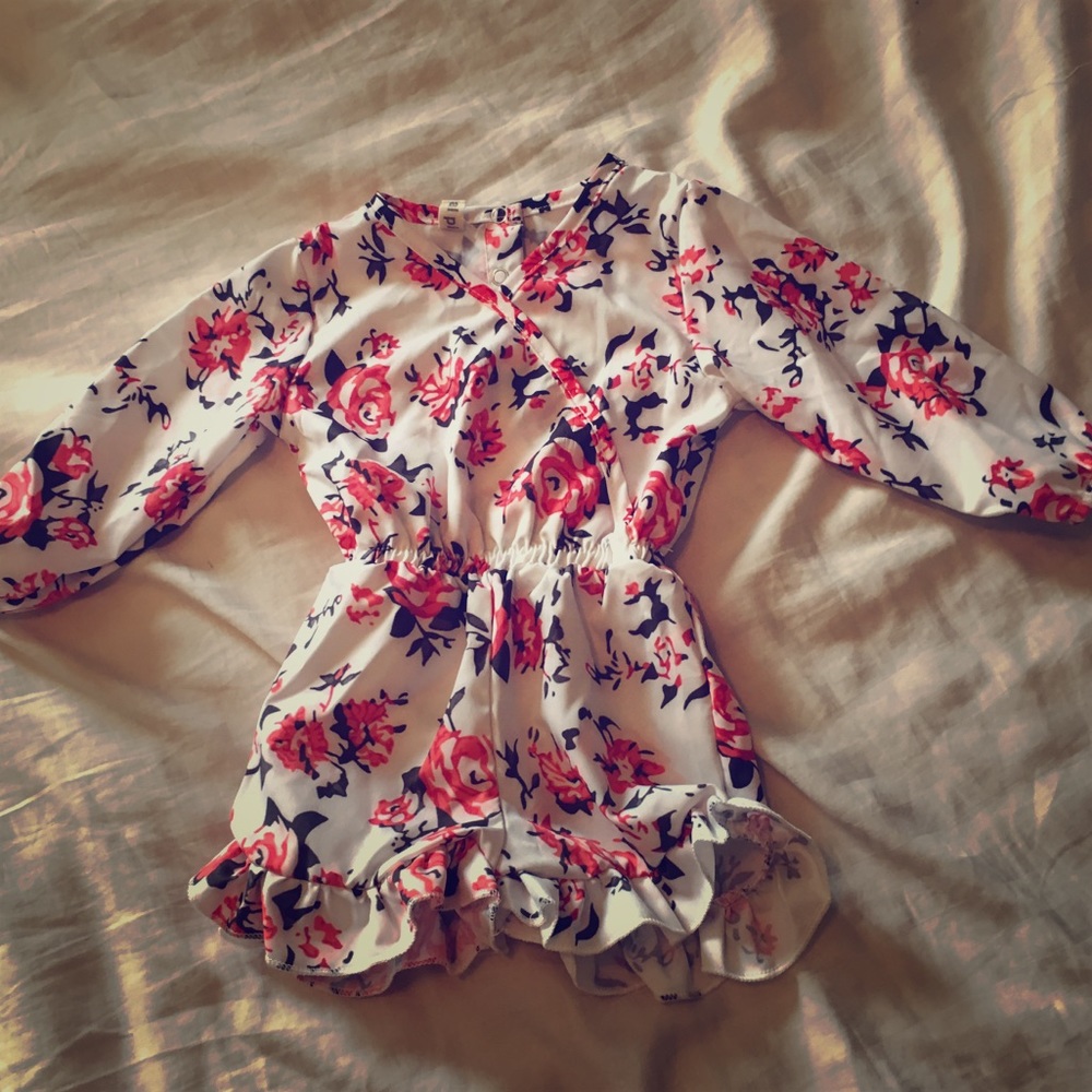 Baby Girl Long Sleeve Floral Shorts Romper